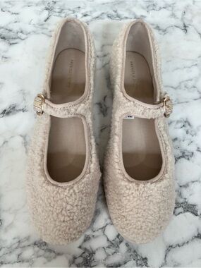 AE Cozy Mary Jane Ballet Flats Ivory Sherpa Winter Size 9